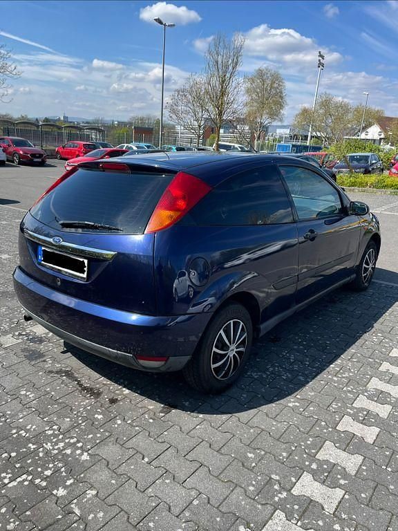 Gebraucht Ford Focus 75 PS (55 kW) 2000 Limousine