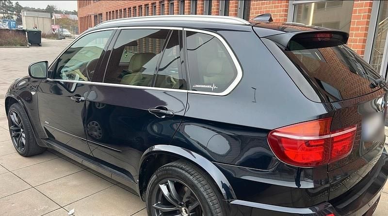 Gebraucht BMW X5 Shadowline 306 PS (225 kW) 2010 Blau SUV
