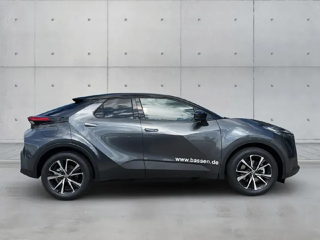 Neu Toyota C-HR 152 PS (111 kW) 2026 SUV