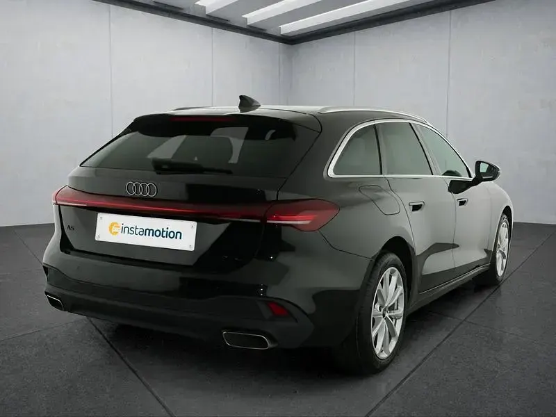 Gebraucht Audi A5 150 PS (110 kW) 2025 Schwarz Kombi