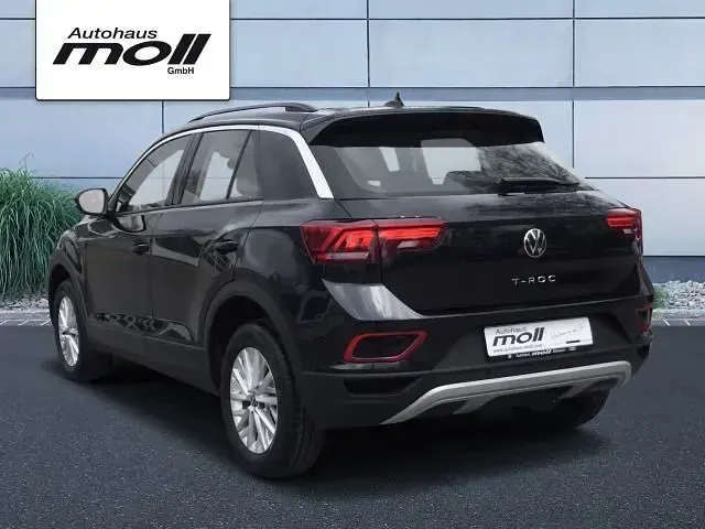 Gebraucht VW T-Roc Life 150 PS (110 kW) 2023 Deep black perleffekt SUV