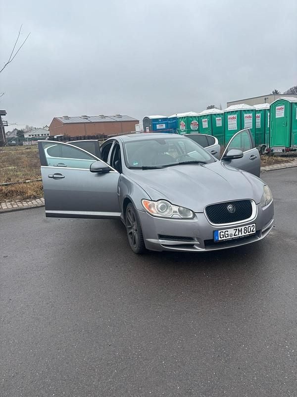 Gebraucht Jaguar XF 241 PS (177 kW) 2010 Grau Limousine