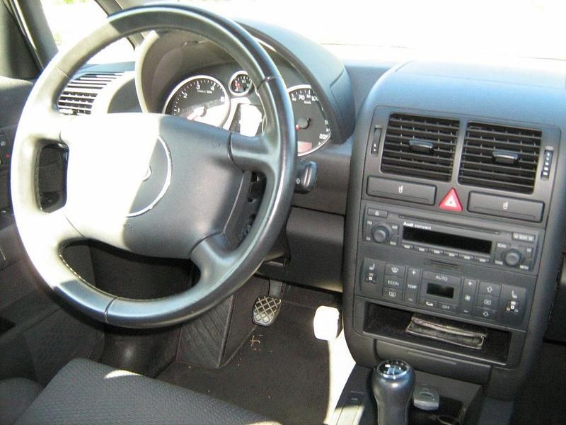 Gebraucht Audi A2 75 PS (55 kW) 2005 Silber Kleinwagen