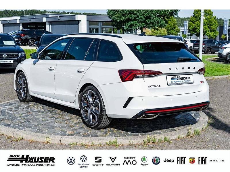 Gebraucht Skoda Octavia RS 245 PS (180 kW) 2022 Weiss Kombi