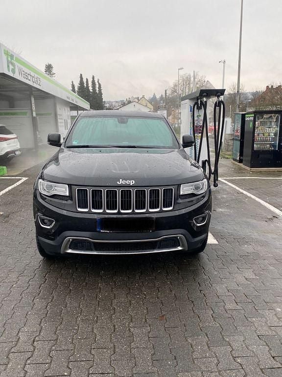 Gebraucht Jeep Grand Cherokee Overland 250 PS (183 kW) 2016 Schwarz SUV