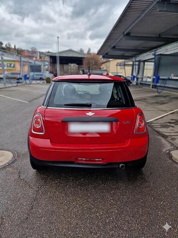 Gebraucht Mini ONE 98 PS (72 kW) 2011 Rot Kleinwagen