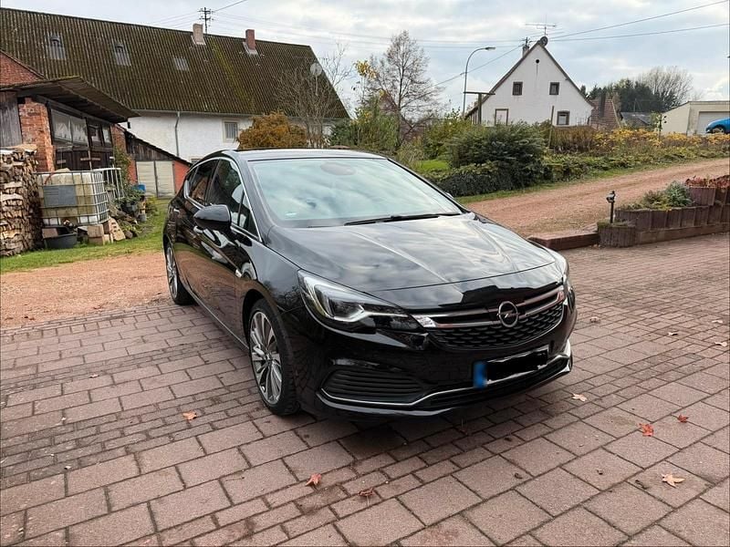 Gebraucht Opel Astra Ultimate 200 PS (147 kW) 2017 Schwarz Limousine