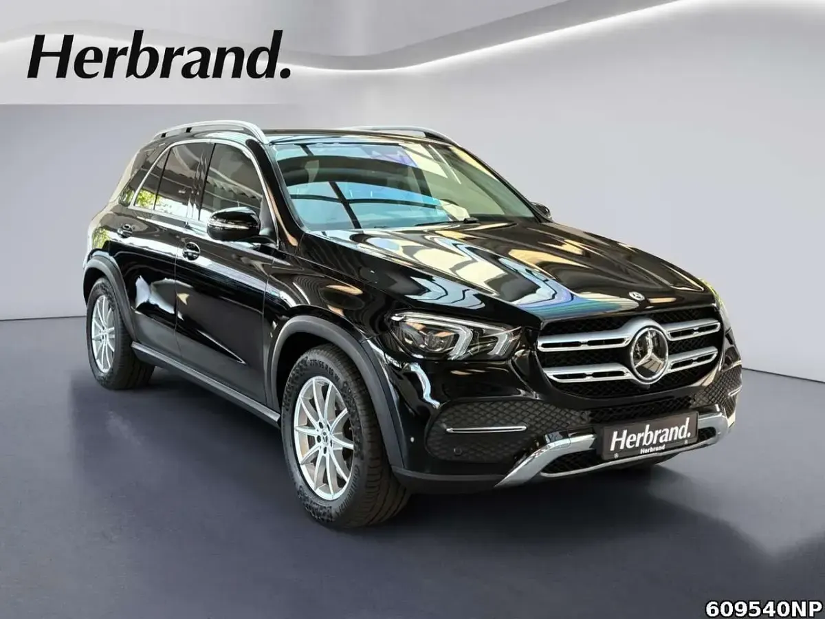 Gebraucht Mercedes GLE350 194 PS (142 kW) 2021 Unilack schwarz SUV