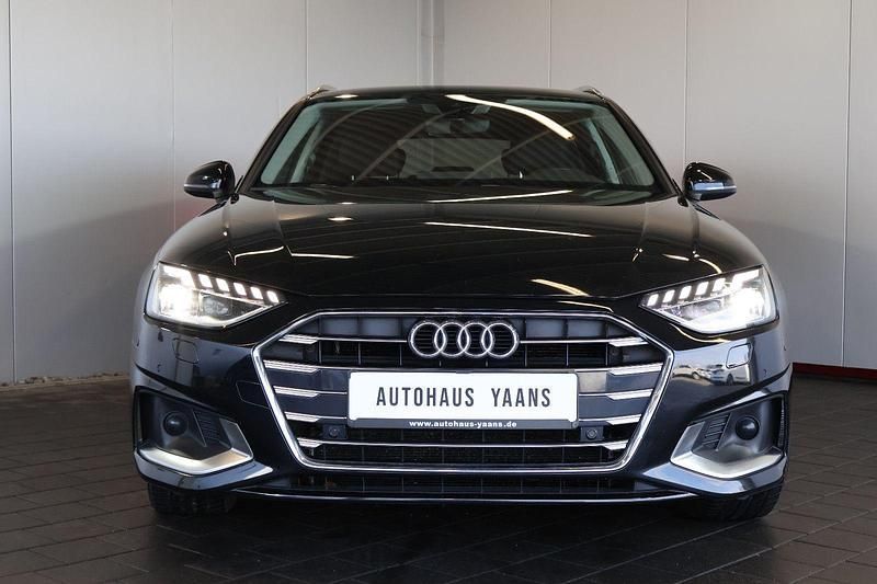 Gebraucht Audi A4 Advanced 190 PS (139 kW) 2020 Schwarz Kombi