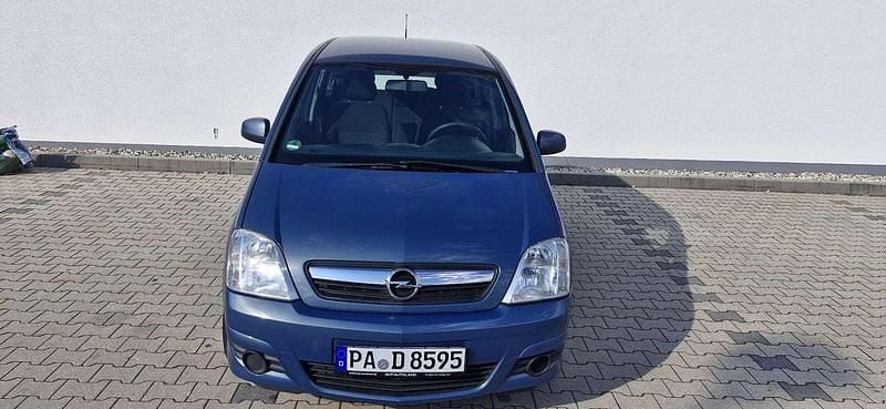 Gebraucht 2005 Opel Meriva Van / Kleinbus | 2.800 € (Etwas zu teuer) - Bild 1/4