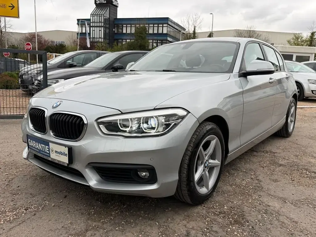 Gebraucht BMW 118 Advantage 150 PS (110 kW) 2019 Silber Kleinwagen