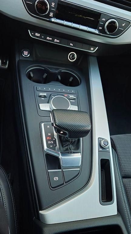 Gebraucht Audi A4 S-Line 190 PS (139 kW) 2017 Grau Kombi