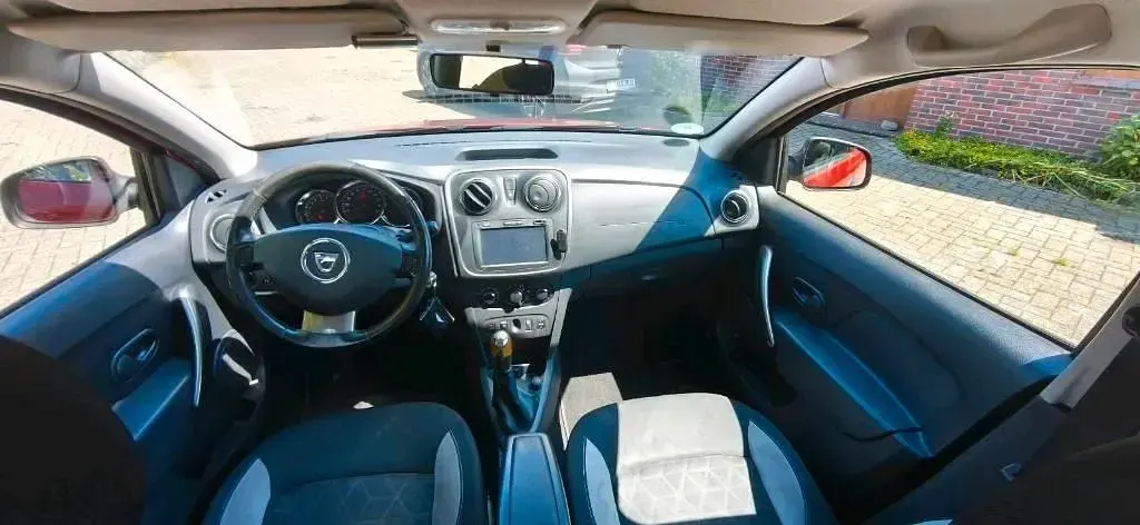 Gebraucht Dacia Sandero Stepway 90 PS (66 kW) 2016 Rot Kleinwagen