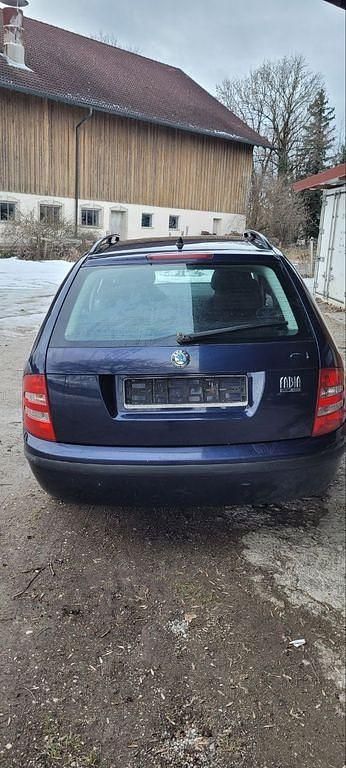 Gebraucht Skoda Fabia Classic 75 PS (55 kW) 2002 Blau Kombi