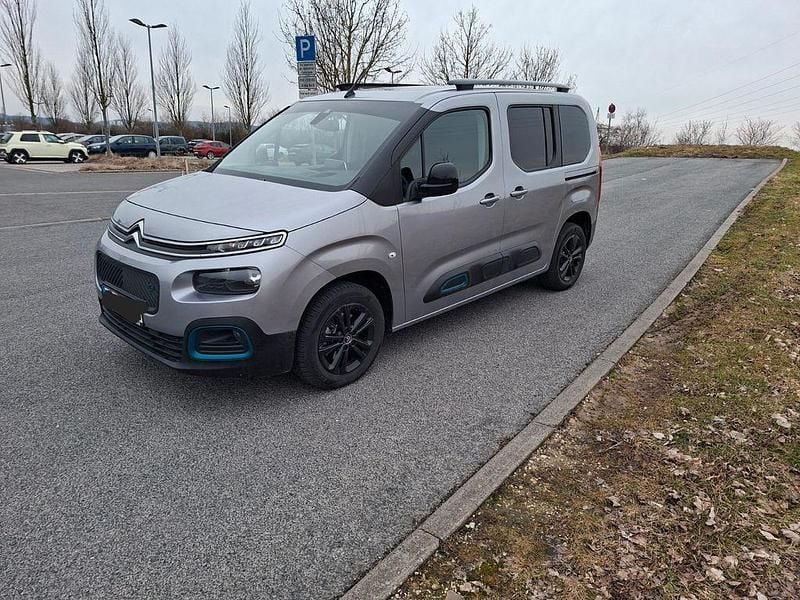 Gebraucht Citroën e-Berlingo Shine 100 kW (136 PS) 2021 Silber Van / Kleinbus