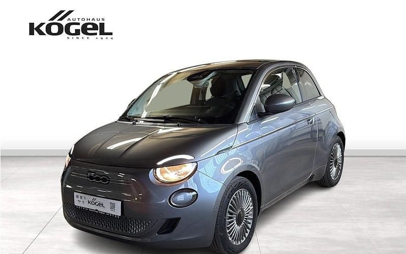 Mineral grau Gebraucht 2023 Fiat 500e Icon Limousine | 26.990 € (Teuer) - Bild 1/4