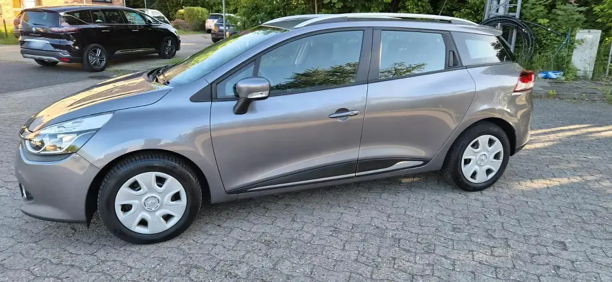 Gebraucht Renault Clio 90 PS (66 kW) 2016 Grau Kombi