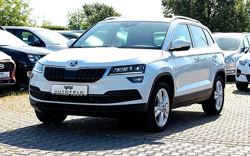 Weiß Gebraucht 2019 Skoda Karoq SUV | 20.950 € (Fairer Preis) - Bild 1/4
