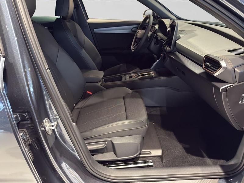 Neu Cupra Formentor 150 PS (110 kW) 2025 Grau SUV