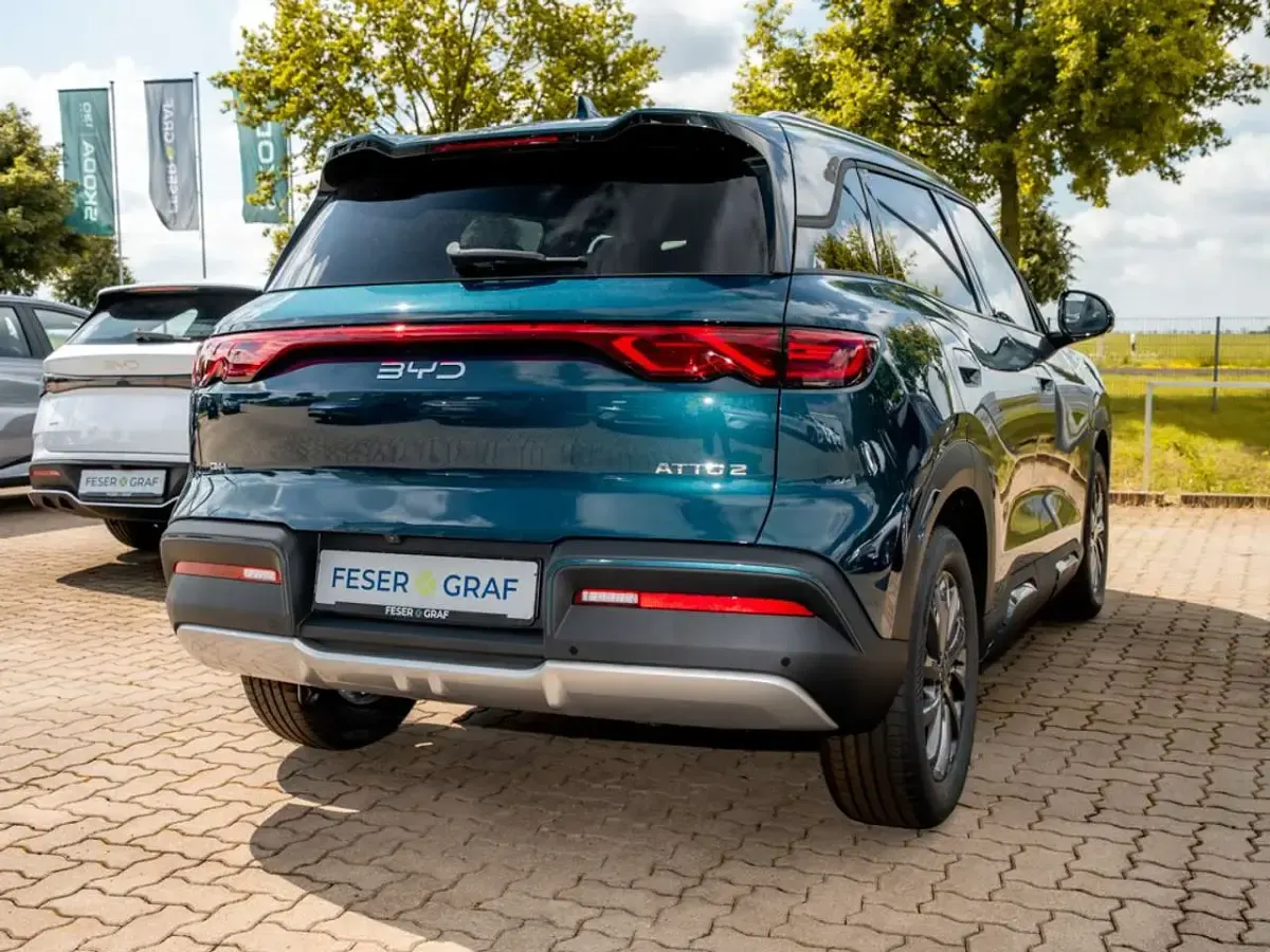 Neu BYD Atto 2 Boost 212 PS (155 kW) 2026 Grünblau SUV