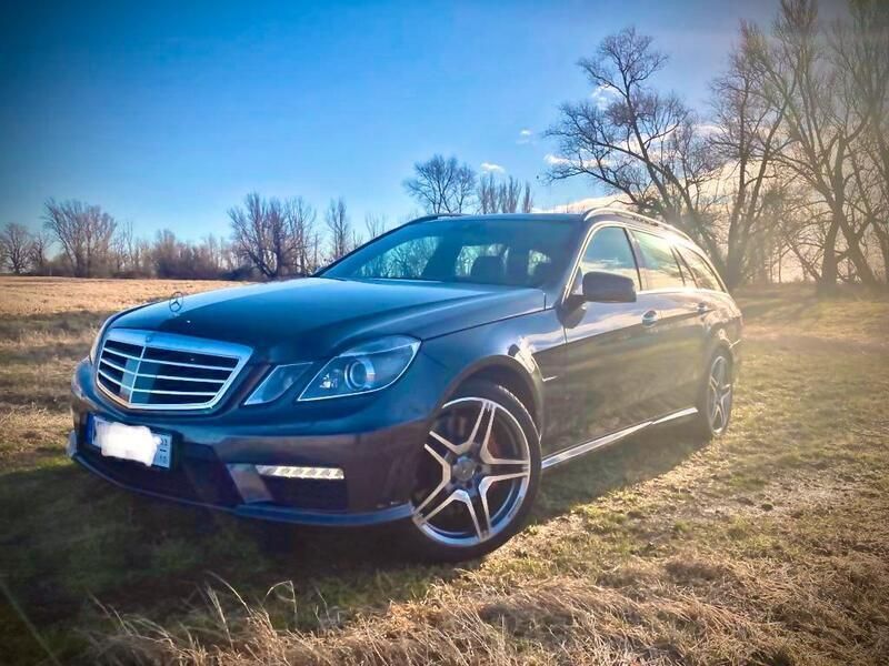 Grau Gebraucht 2011 Mercedes E63 AMG AMG Kombi | 31.500 € (Fairer Preis) - Bild 1/4