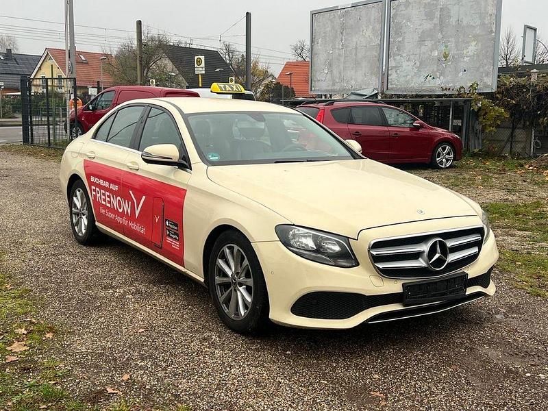 Gebraucht Mercedes E200 150 PS (110 kW) 2018 Beige Limousine