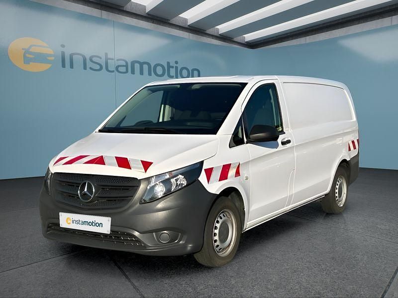 Weiß Gebraucht 2020 Mercedes Vito Limousine | 20.699 € (Fairer Preis) - Bild 1/4