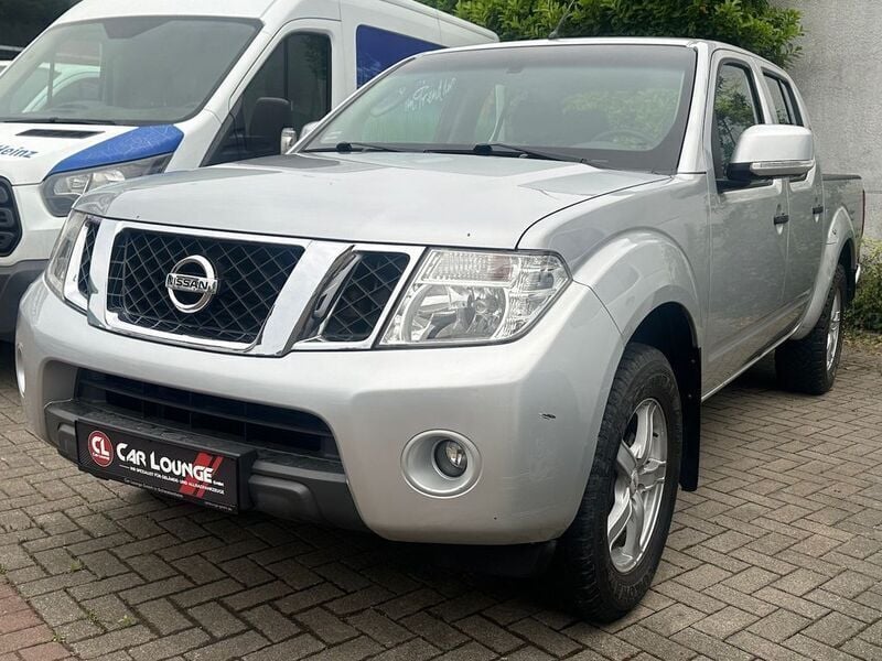 Silber Gebraucht 2011 Nissan Navara SE Abholung | 11.499 € (Superpreis) - Bild 1/4