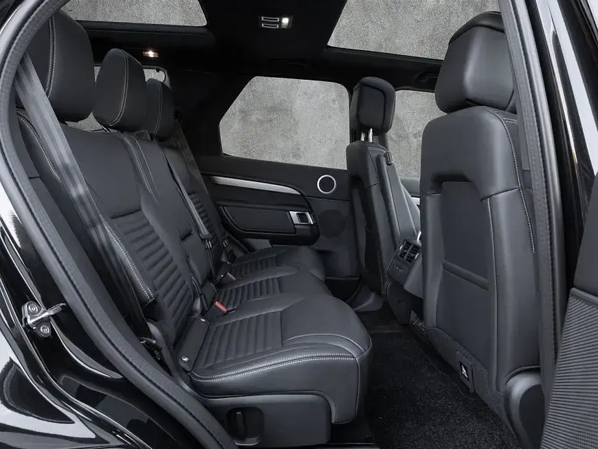 Gebraucht Land Rover Discovery SE Dynamic 349 PS (256 kW) 2025 Schwarz SUV