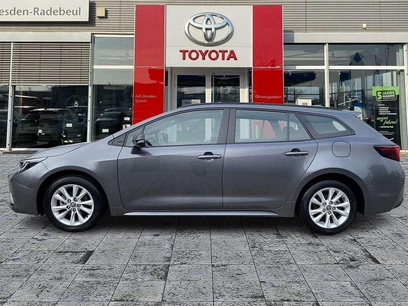 Gebraucht Toyota Corolla Business Edition 140 PS (102 kW) 2025 Marlingrau metallic Kombi