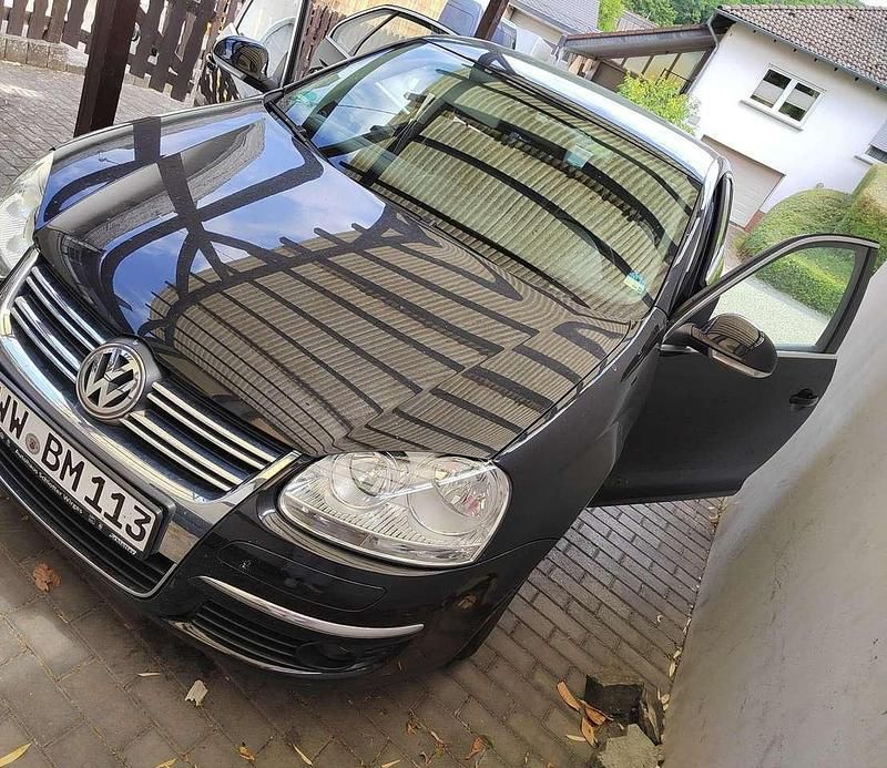 Schwarz Gebraucht 2006 VW Jetta Comfortline Limousine | 3.600 € (Guter Preis) - Bild 1/4