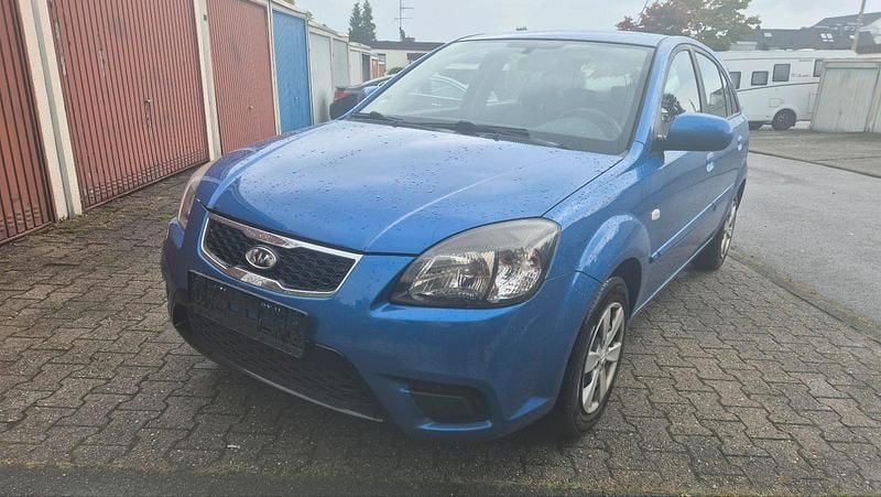 Blau Gebraucht 2010 Kia Rio 2 Kleinwagen | 1.600 € (Fairer Preis) - Bild 1/4