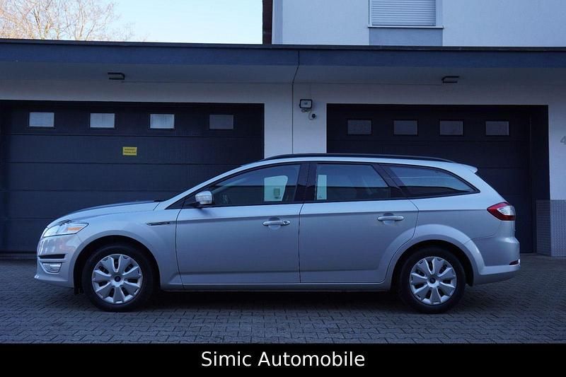 Gebraucht Ford Mondeo Trend 116 PS (85 kW) 2012 Silber Kombi
