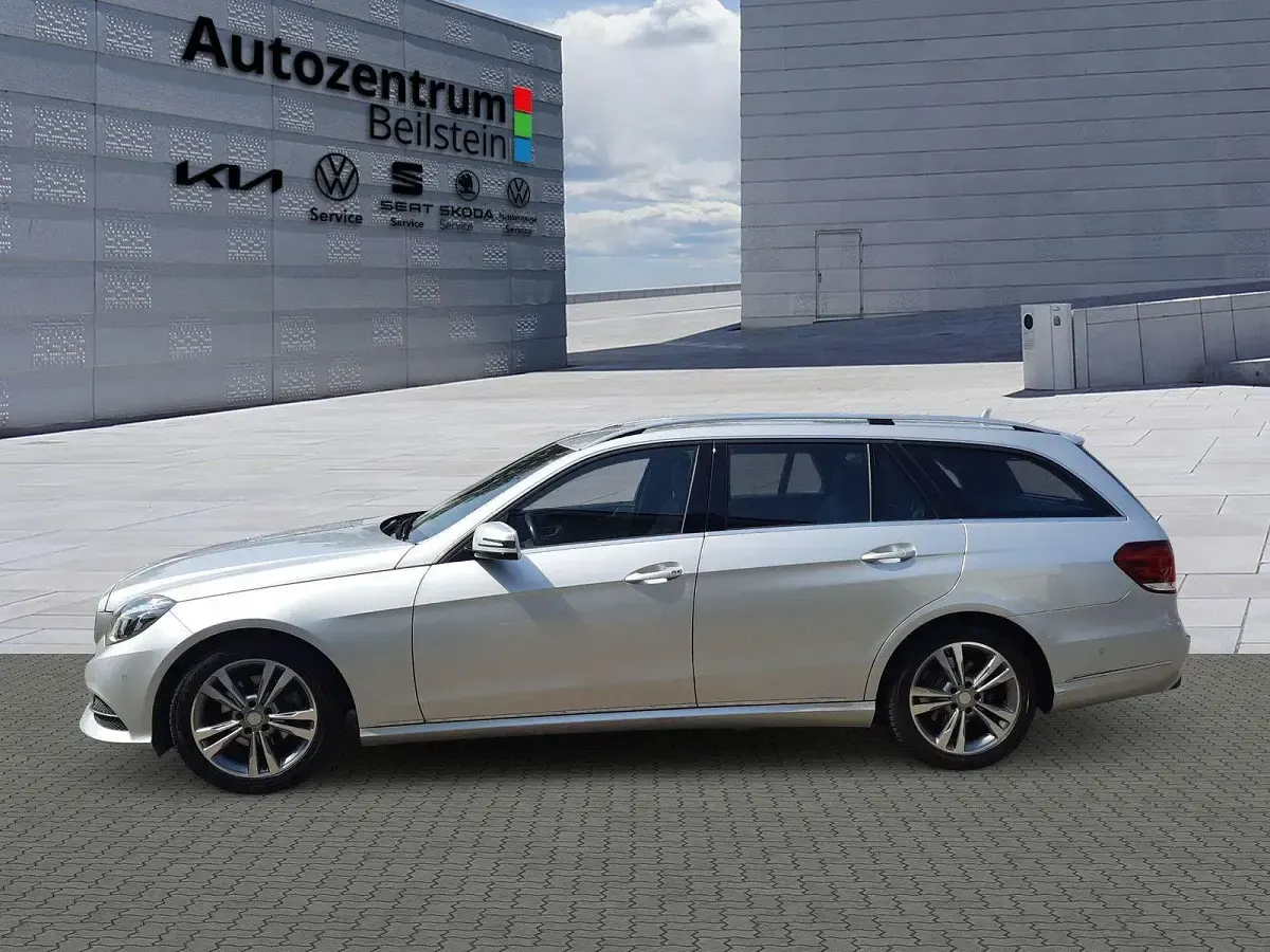 Gebraucht Mercedes E200 136 PS (100 kW) 2015 Grau Kombi