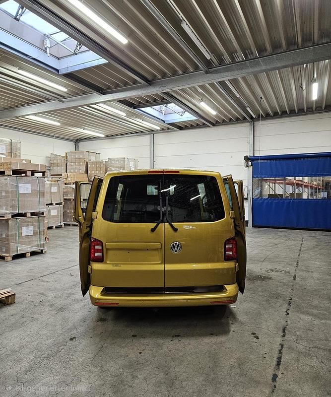 Gebraucht VW Transporter Edition 204 PS (150 kW) 2018 Gold Van