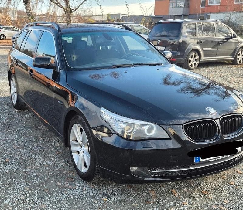 Schwarz Gebraucht 2009 BMW 520 Kombi | 5.000 € (Guter Preis) - Bild 1/4