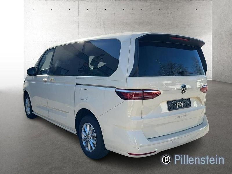 Neu VW Multivan Life 150 PS (110 kW) 2026 Beige Van