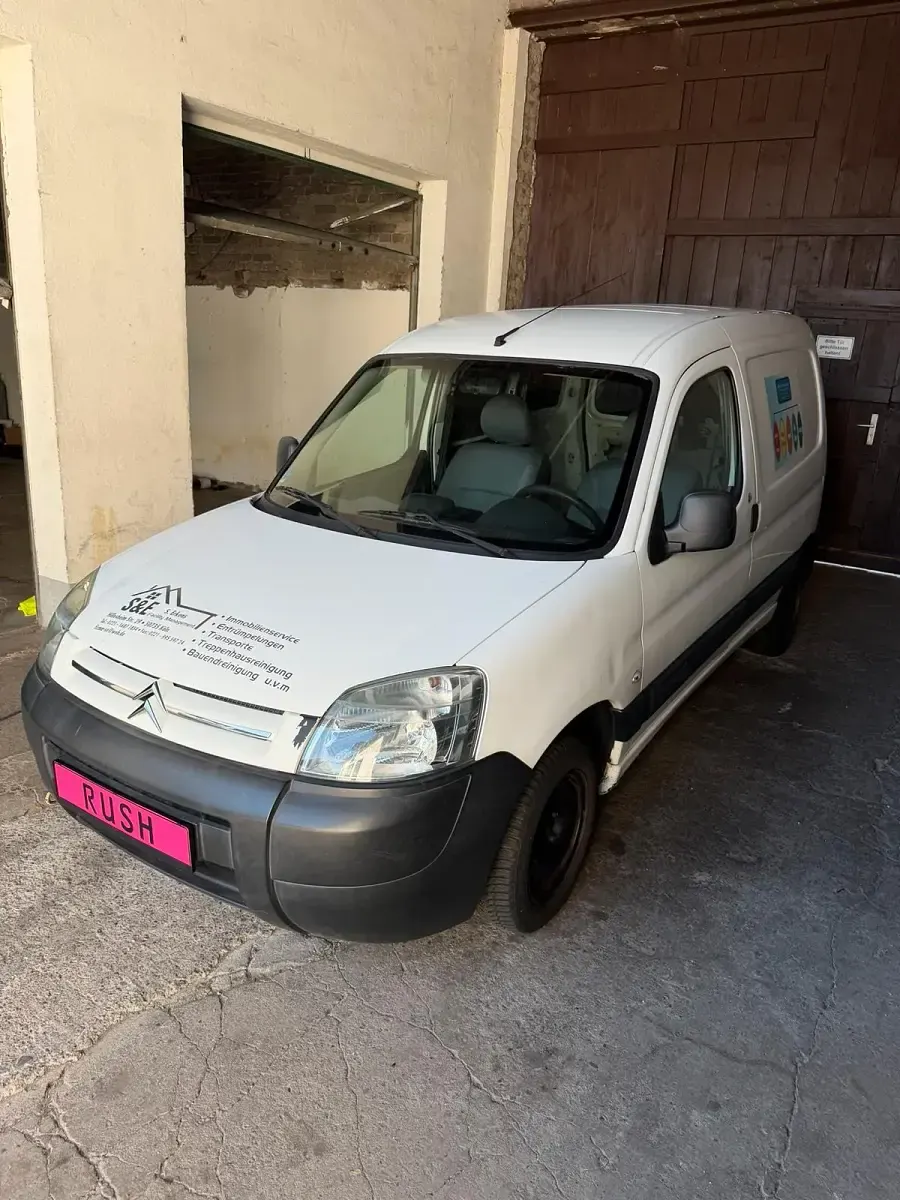 Gebraucht Citroën Berlingo 69 PS (50 kW) 2006 Weiß Van / Kleinbus