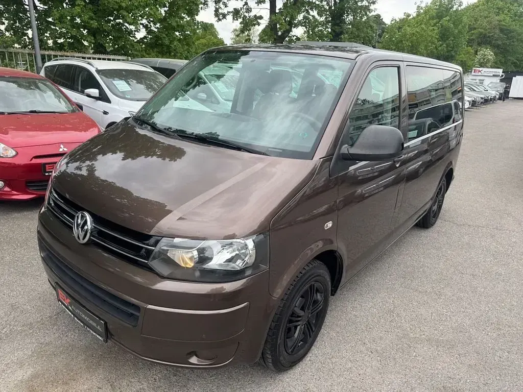 Gebraucht VW T5 Startline 140 PS (102 kW) 2014 Toffee/graciosabraun Van
