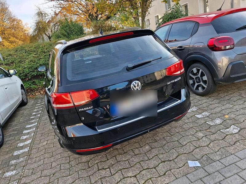 Używany VW Passat 150 KM (110 kW) 2014 Czarny Kombi