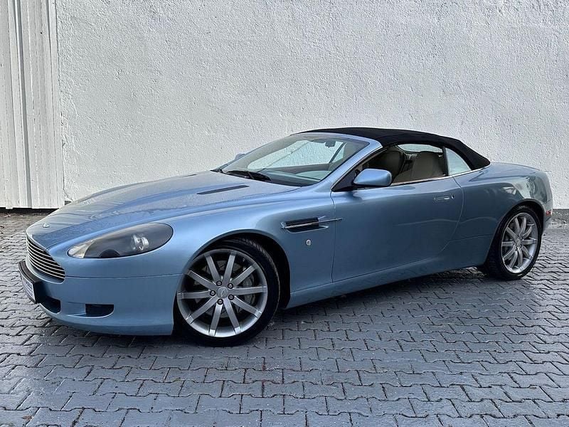 Blau Gebraucht 2006 Aston Martin DB9 Cabrio | 39.990 € - Bild 1/4