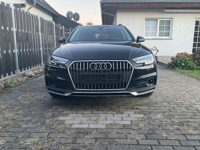 Gebraucht Audi A4 Allroad Ambiente 272 PS (200 kW) 2018 Schwarz Kombi