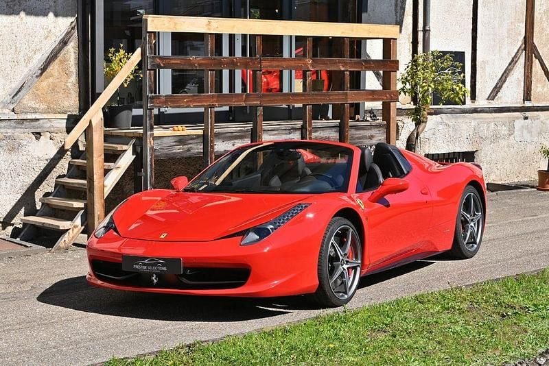 Gebraucht Ferrari 458 570 PS (419 kW) 2012 Rosso corsa Cabrio