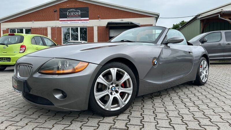 Grau Gebraucht 2003 BMW Z4 Performance Cabrio | 8.999 € (Superpreis) - Bild 1/4