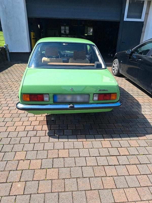 Second-hand Opel Ascona 90 CP (66 kW) 1978 Verde Berlinǎ