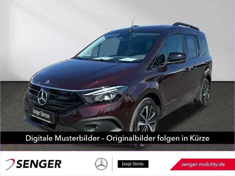 Rot Gebraucht 2023 Mercedes EQT200 Van / Kleinbus | 27.450 € (Guter Preis) - Bild 1/1