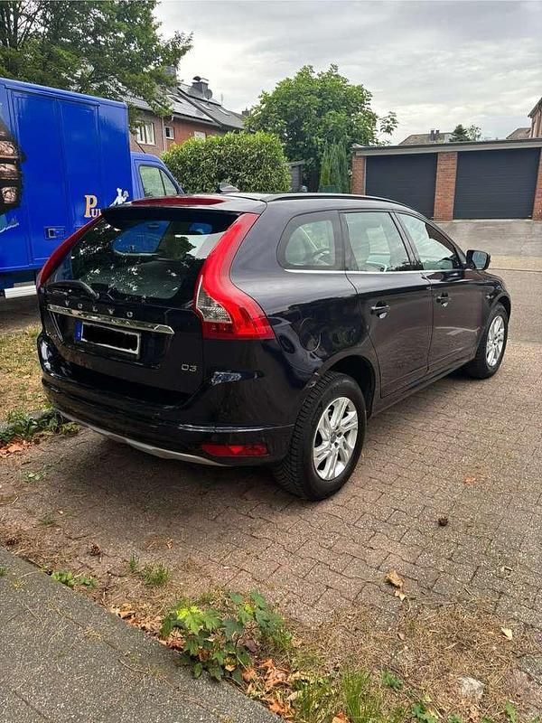 Gebraucht 2016 Volvo XC60 Momentum SUV | 16.000 € (Etwas zu teuer) - Bild 1/4