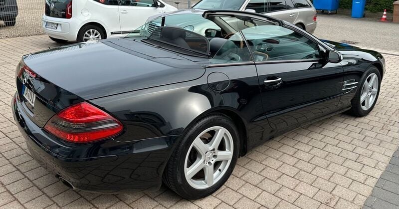 Gebraucht Mercedes SL350 Edition 245 PS (180 kW) 2005 Schwarz Cabrio