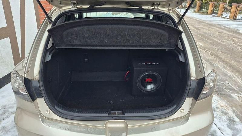 Gebraucht Mazda 3 105 PS (77 kW) 2009 Beige Limousine