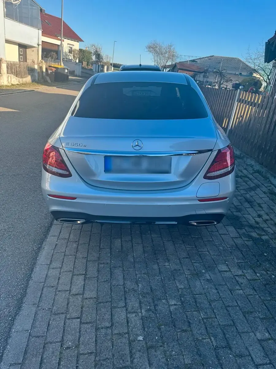 Gebraucht Mercedes E350 286 PS (210 kW) 2018 Silber Limousine